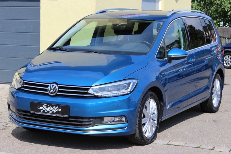 Volkswagen Touran 2.0TDI Highline DSG gebraucht kaufen in Tübingen Preis 18990 eur Int.Nr